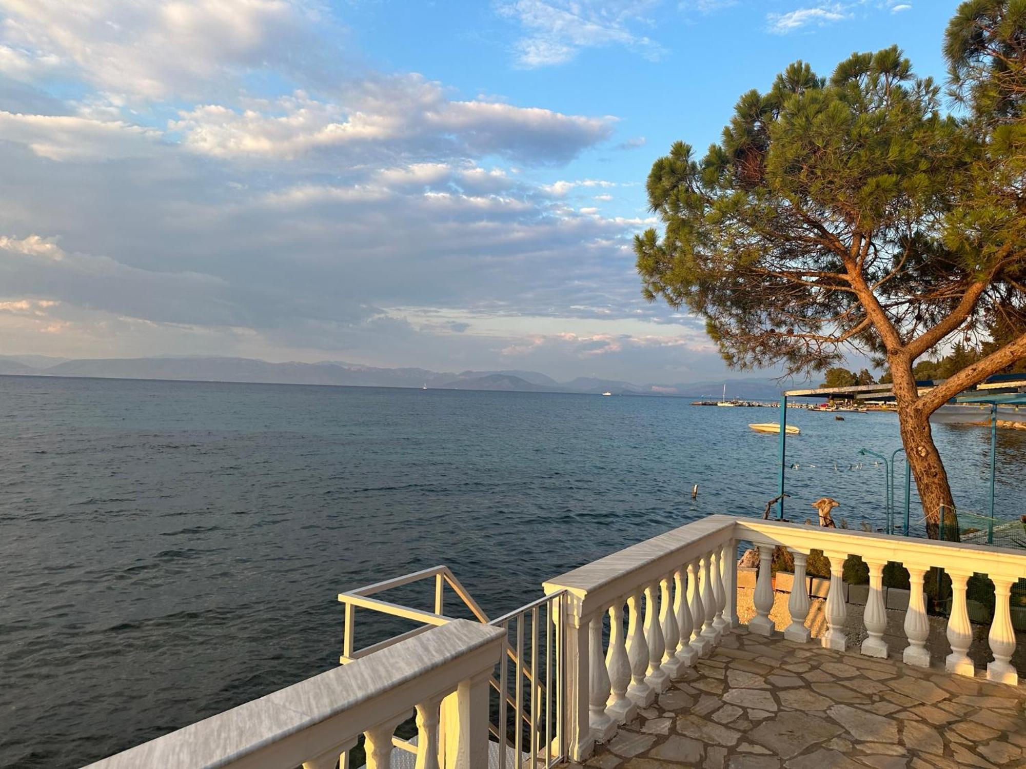 Вилла Blue Horizon Букари Экстерьер фото
